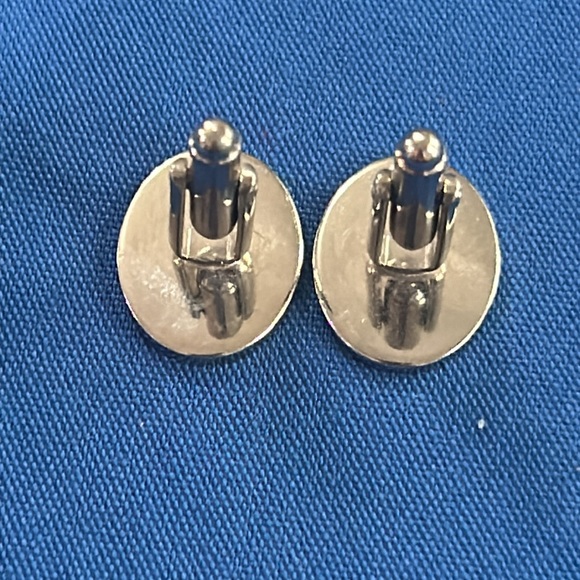 Silver “H” Cuff links - Picture 3 of 5